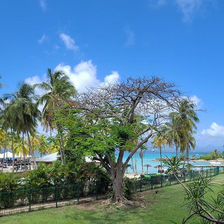 Appartement Edenoa/Vue Mer/ Plage/Piscine Le Gosier  Extérieur photo